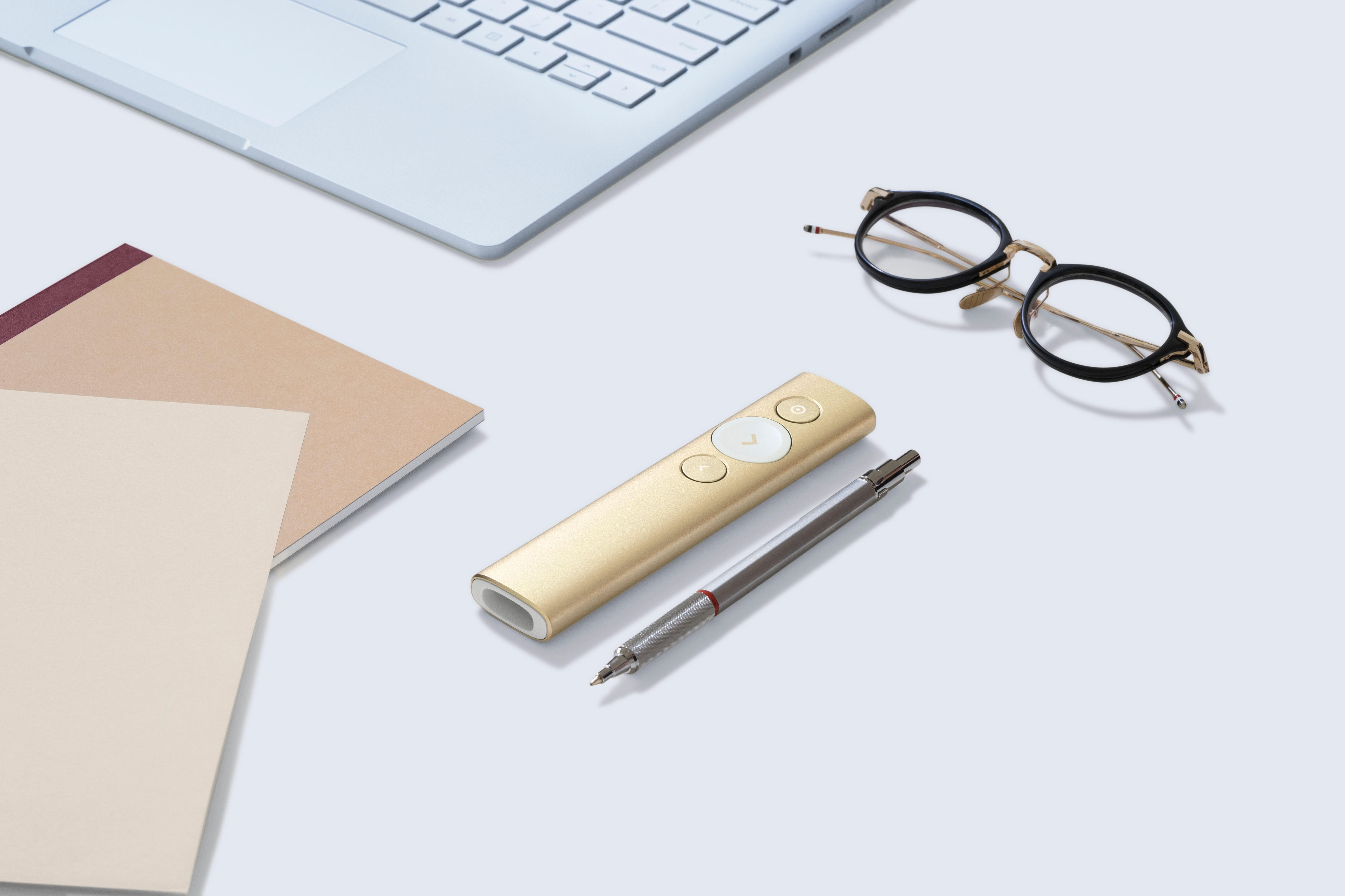 Logitech Spotlight Presenter Remote - Gold