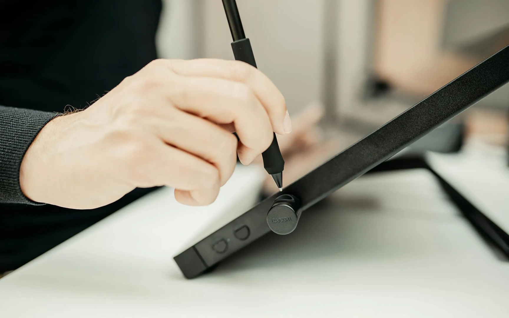 Wacom Cintiq 24 Touch