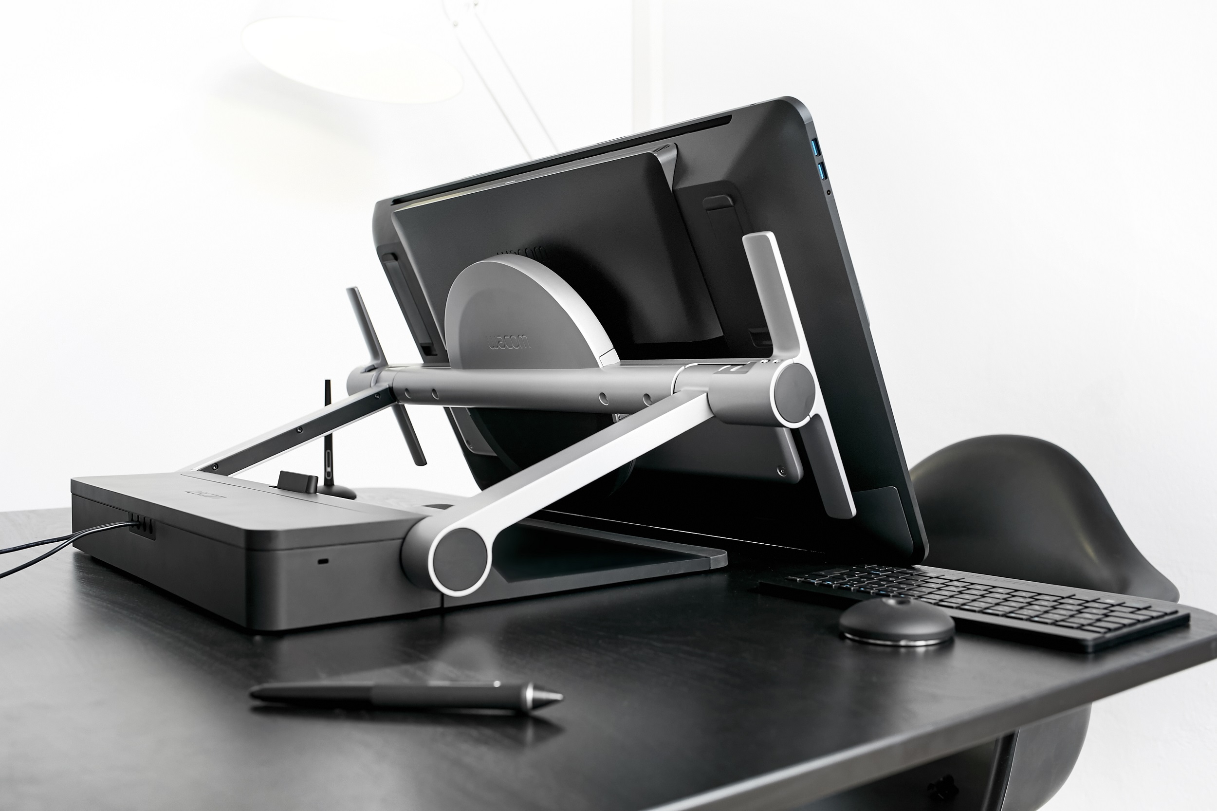 WACOM Cintiq Pro 24 Ergo Stand