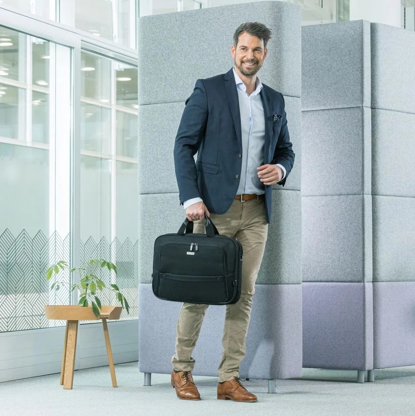 Dicota Top Traveller ECO SELECT
